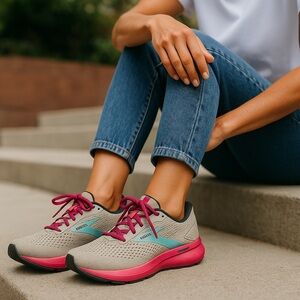 Brooks Women's Running Shoes - Gray and Pink